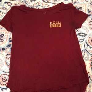 Maroon Hollister easy tee
